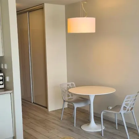 Czarna Gora Is28 * Sienna (Klodzko)